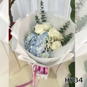 ช่อไฮเดรนเยียขาวสไตล์สง่างาม